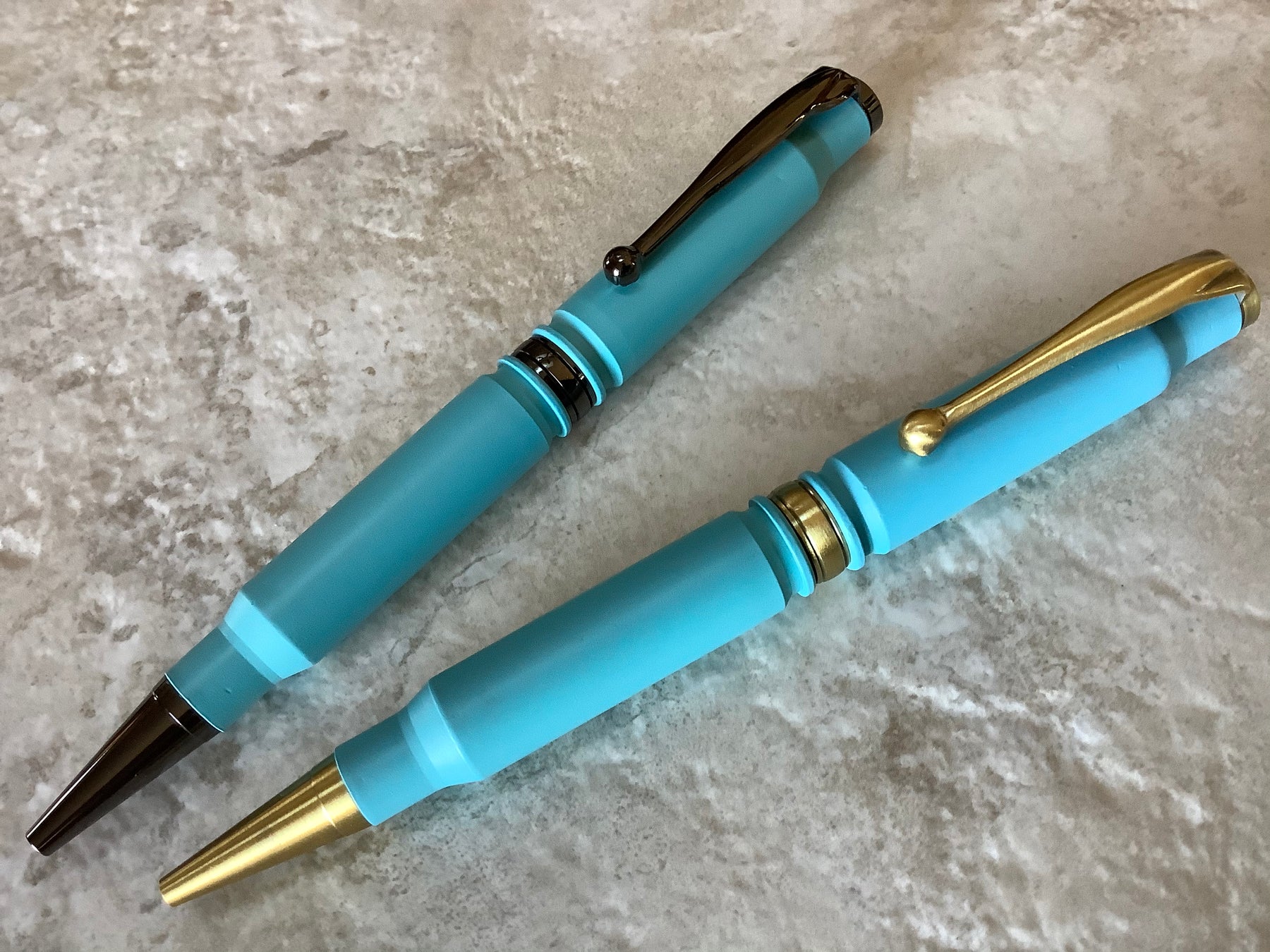 Raspberry Pen .308 Blue Raspberry Cerakoted Pen – Custom Casings